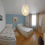 Vila Dubravka - Komfortable Mit Pool Im Ruhigen Olivenhein Valtura