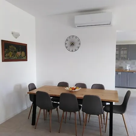 Villa Vila Dubravka - Schoen Und Komfortabel Inmitten Von Olivenbaeumen Und Weinbergen Mit Whirlpool *