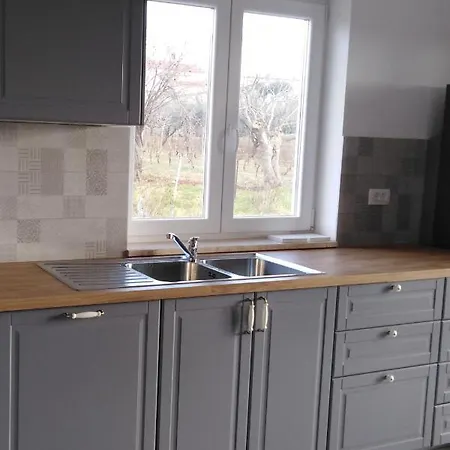 Vila Dubravka - Schoen Und Komfortabel Inmitten Von Olivenbaeumen Und Weinbergen Mit Whirlpool Villa *