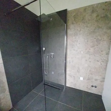Vila Dubravka - Schoen Und Komfortabel Inmitten Von Olivenbaeumen Und Weinbergen Mit Whirlpool * Valtura