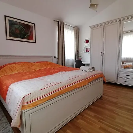 Vila Dubravka - Schoen Und Komfortabel Inmitten Von Olivenbaeumen Und Weinbergen Mit Whirlpool