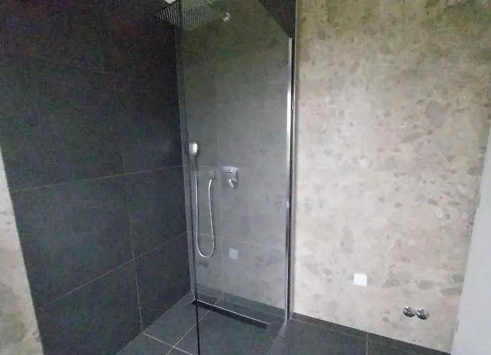 Dubravka - Schön Und Komfortabel Inmitten Von Olivenbäumen Und Weinbergen Mit Whirlpool * Valtura